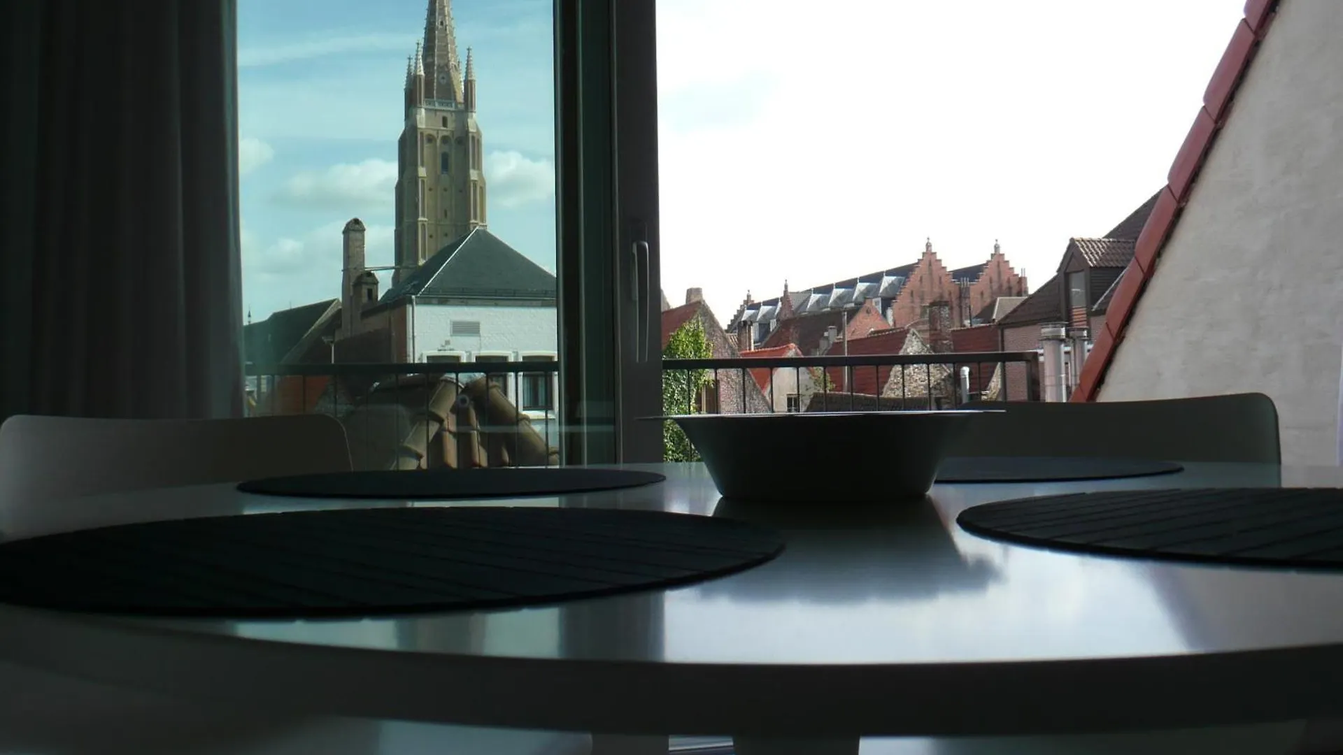 House Loppem 9-11 Apartment Bruges