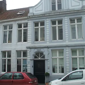 Homestay Brugge's House Of Friends, Bruges